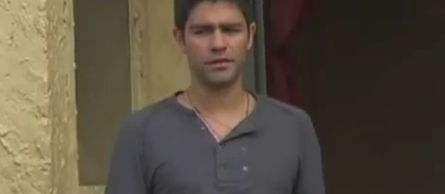 What Double-Breasted Henley Was Adrian Grenier Wearing In ...